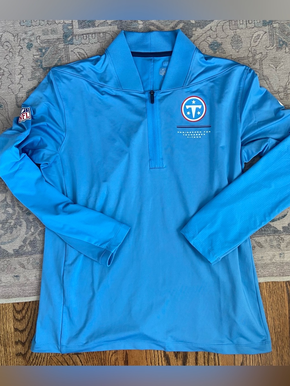 Tennessee Titans 1/2 Zip Long Sleeve Pullover L NWOT NEW LOGO